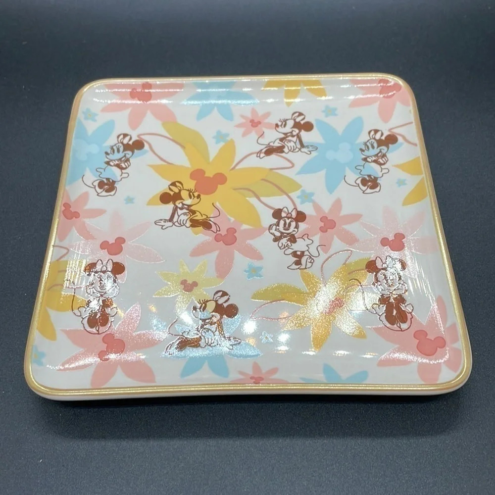 Small Minnie Mouse Trinket Plate